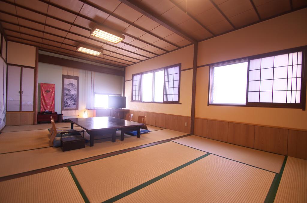 Ryokan Yamadaya Unzen Bilik gambar